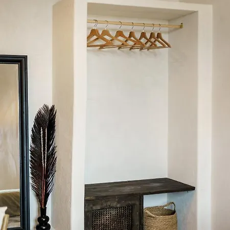 La Torre Boutique Hotel *